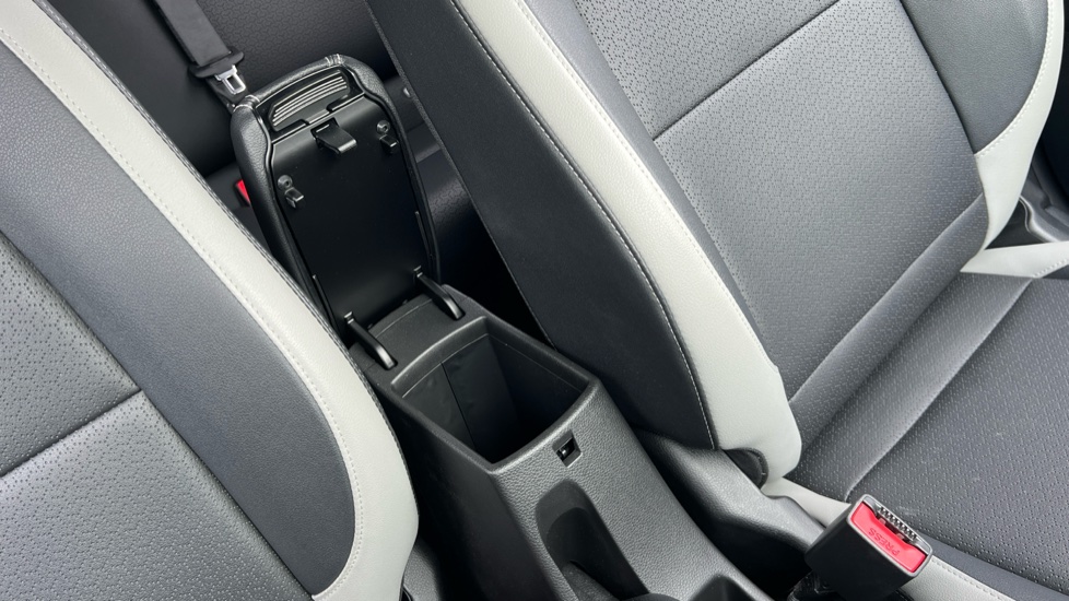 Kia Picanto 1.0 67 GT-Line 5dr Auto Petrol Hatchback - Image 45