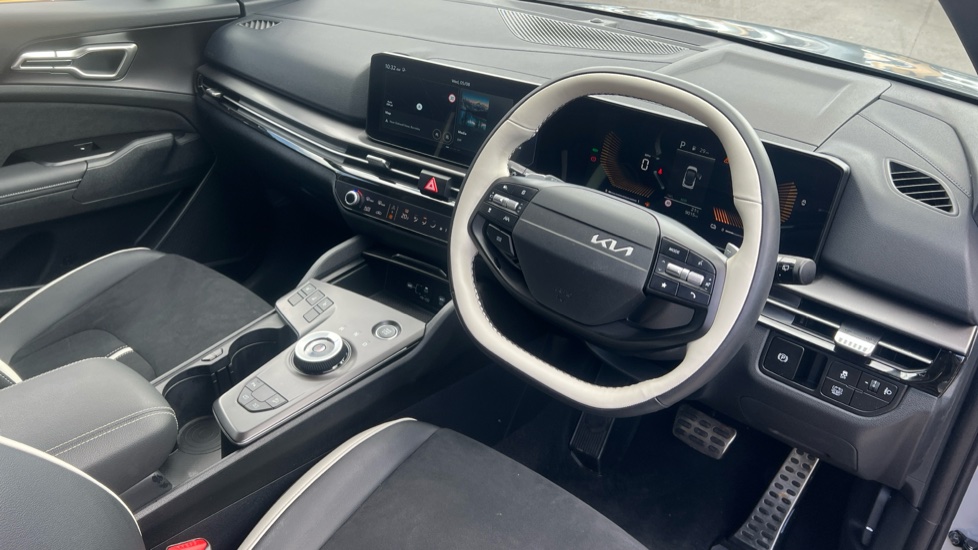 Kia Sportage 1.6T GDi HEV GT-Line 5dr Auto Hybrid Estate - Image 11