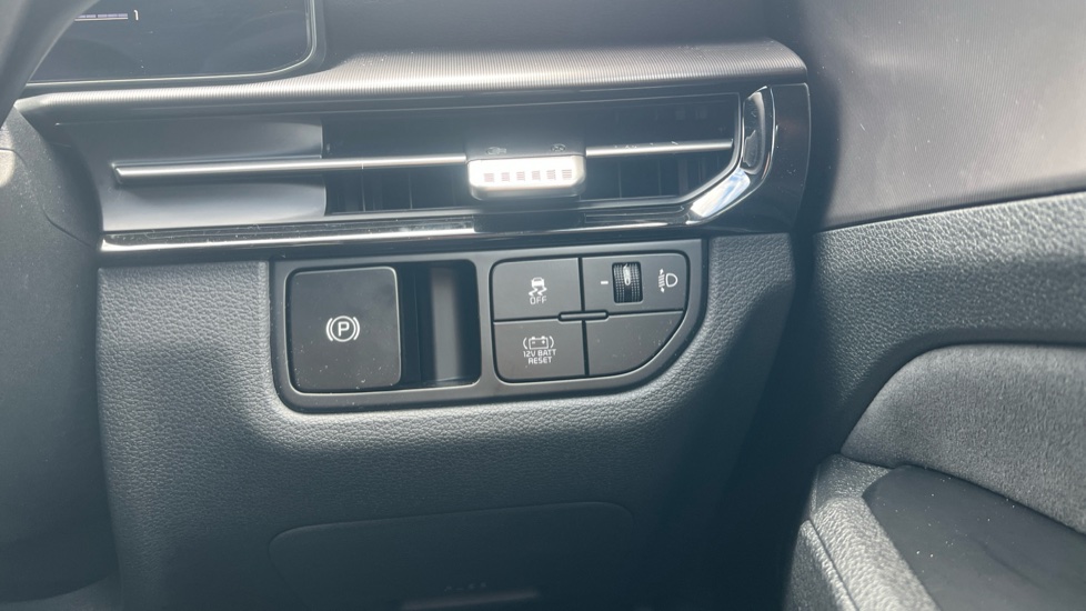 Kia Sportage 1.6T GDi HEV GT-Line 5dr Auto Hybrid Estate - Image 33