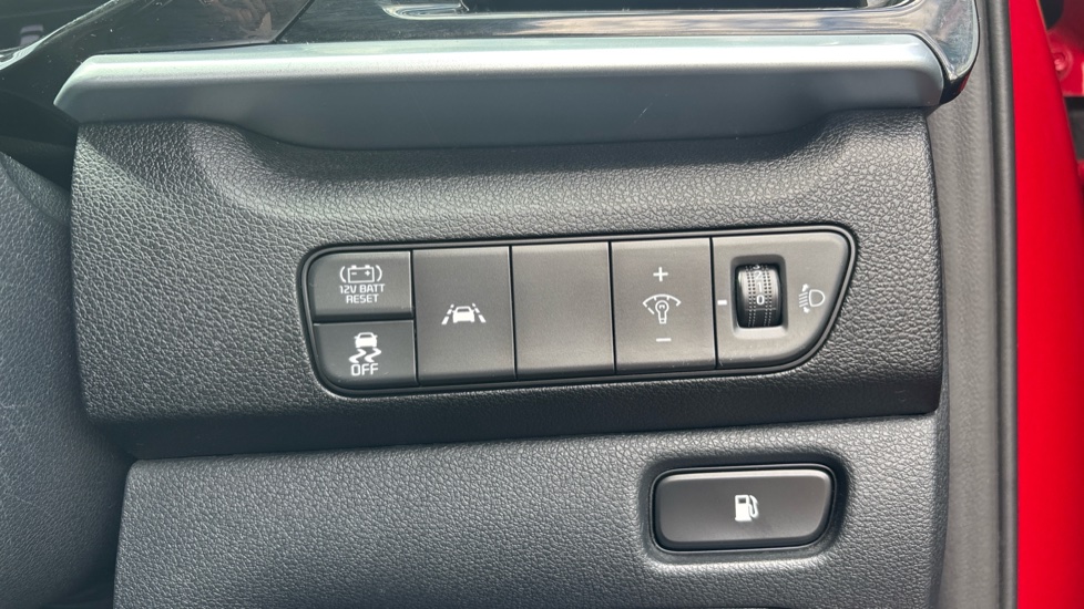 Kia Niro 1.6 GDi Hybrid Connect 5dr DCT Hybrid Estate - Image 22