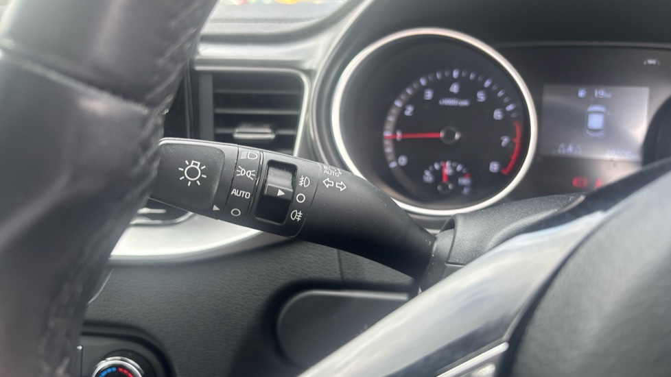 Kia Xceed 1.0T GDi ISG 2 5dr Petrol Hatchback - Image 24