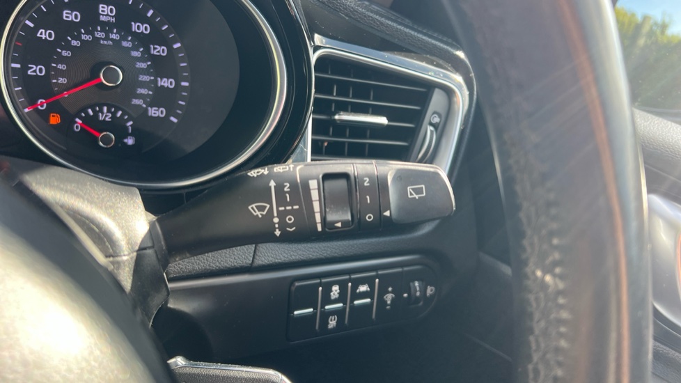 Kia Xceed 1.0T GDi ISG Edition 5dr Petrol Hatchback - Image 31