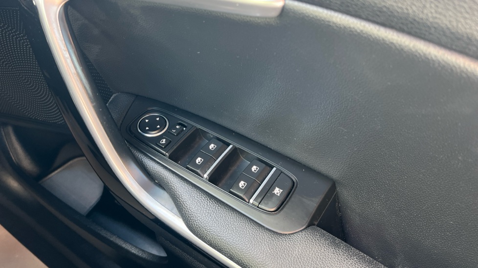 Kia Xceed 1.0T GDi ISG Edition 5dr Petrol Hatchback - Image 33