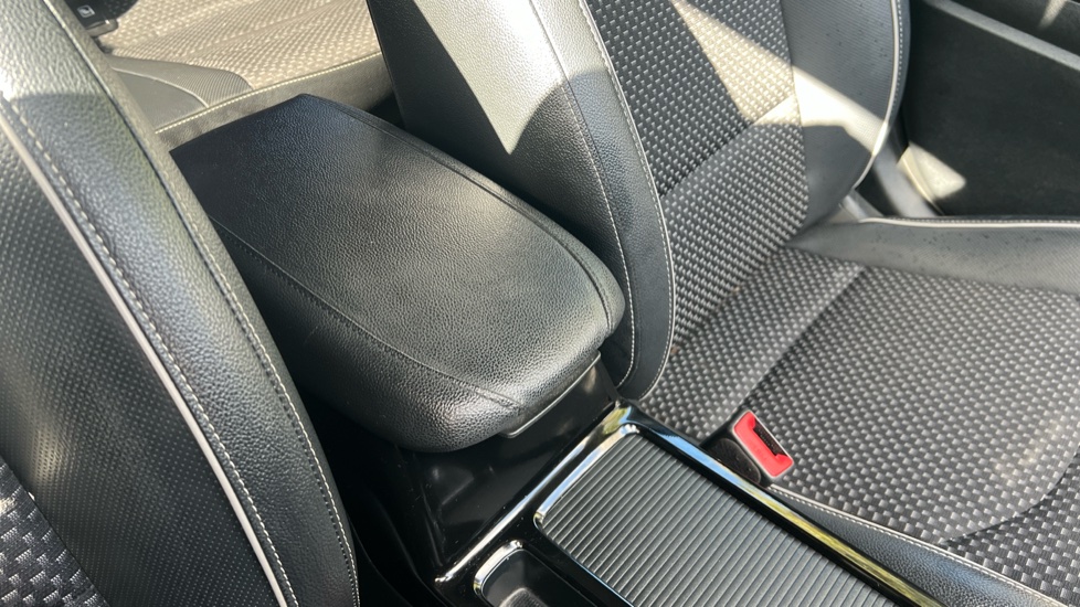 Kia Xceed 1.0T GDi ISG Edition 5dr Petrol Hatchback - Image 42