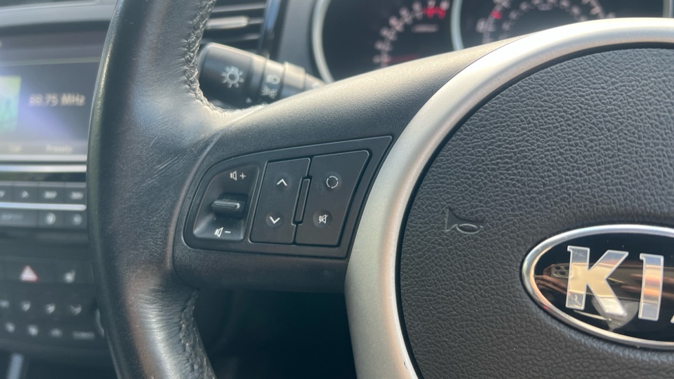Kia Venga 1.6 3 5dr Auto [6] Petrol Hatchback - Image 27