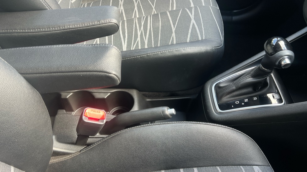Kia Venga 1.6 3 5dr Auto [6] Petrol Hatchback - Image 38