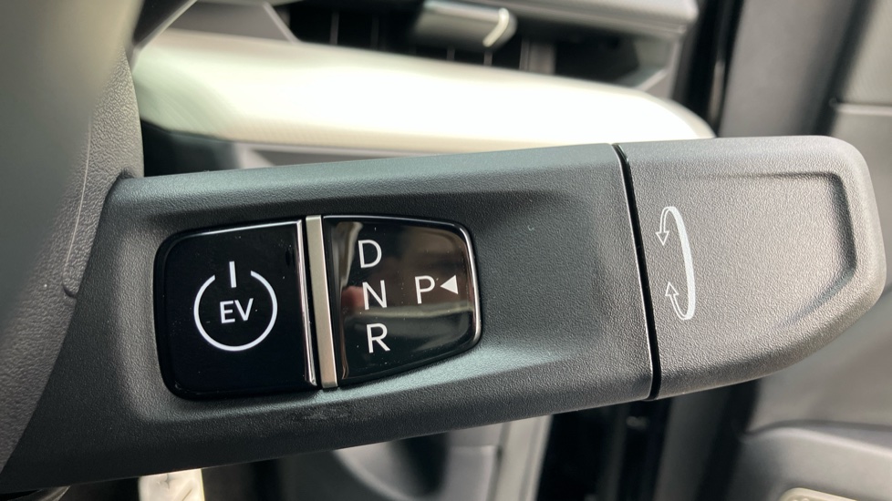 Kia EV4 150kW GT-Line S 81kWh 4dr Auto Electric Saloon - Image 13