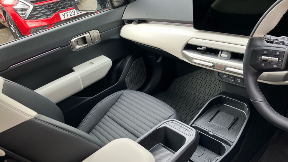 Kia EV4 150kW GT-Line S 81kWh 4dr Auto Electric Saloon - Image 14