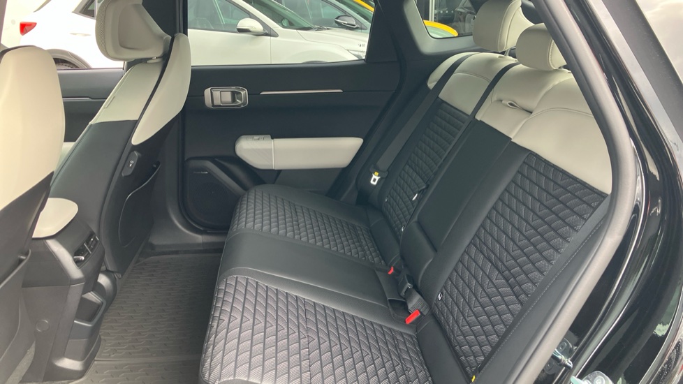 Kia EV4 150kW GT-Line S 81kWh 4dr Auto Electric Saloon - Image 16