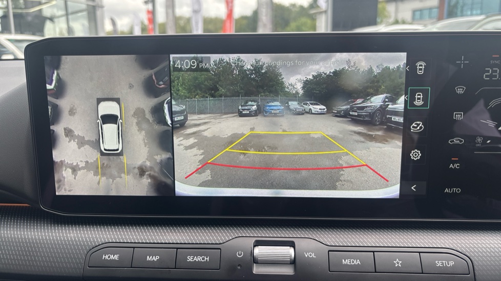 Kia K4 1.0T-GDi 115 48V GT-Line S 5dr DCT Petrol Hatchback - Image 34