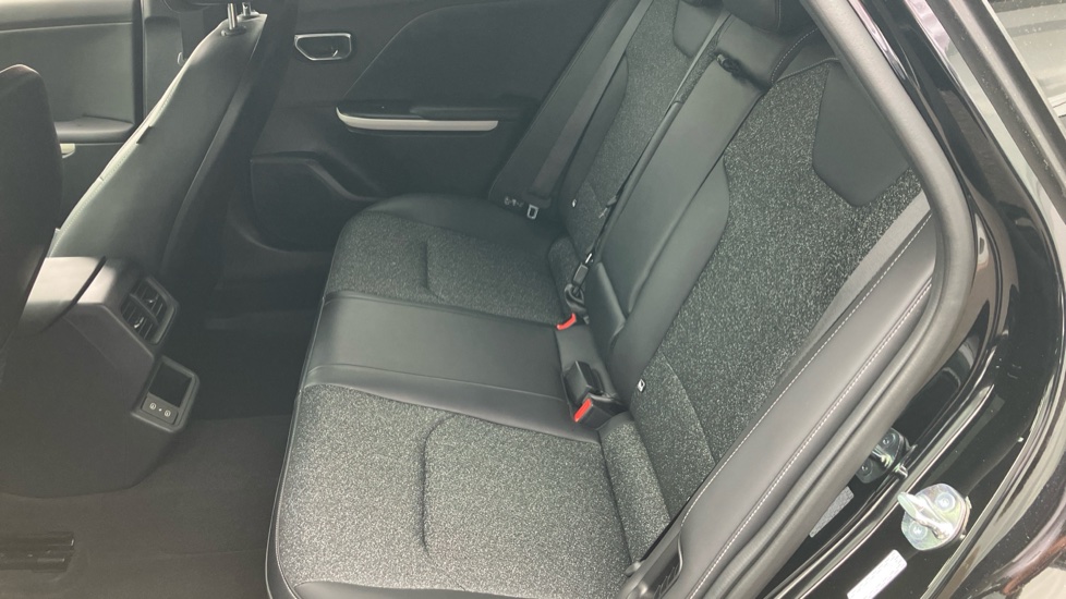 Kia K4 1.0T-GDi 115 48V GT-Line 5dr DCT Petrol Hatchback - Image 16