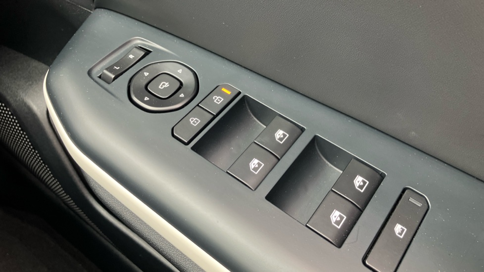 Kia K4 1.0T-GDi 115 48V GT-Line 5dr DCT Petrol Hatchback - Image 21