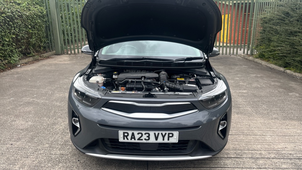 Kia Stonic 1.0T GDi 48V 3 5dr DCT Petrol Estate - Image 8