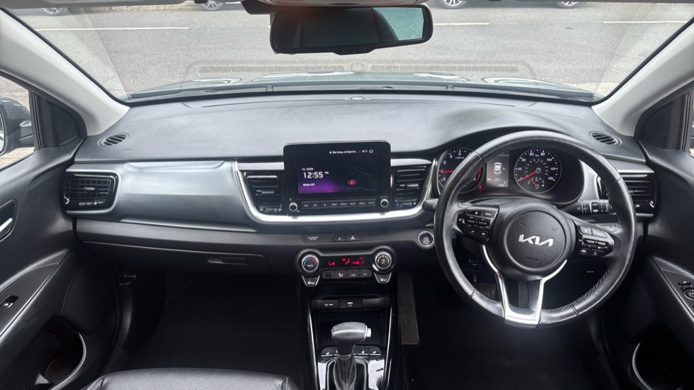 Kia Stonic 1.0T GDi 48V 3 5dr DCT Petrol Estate - Image 10