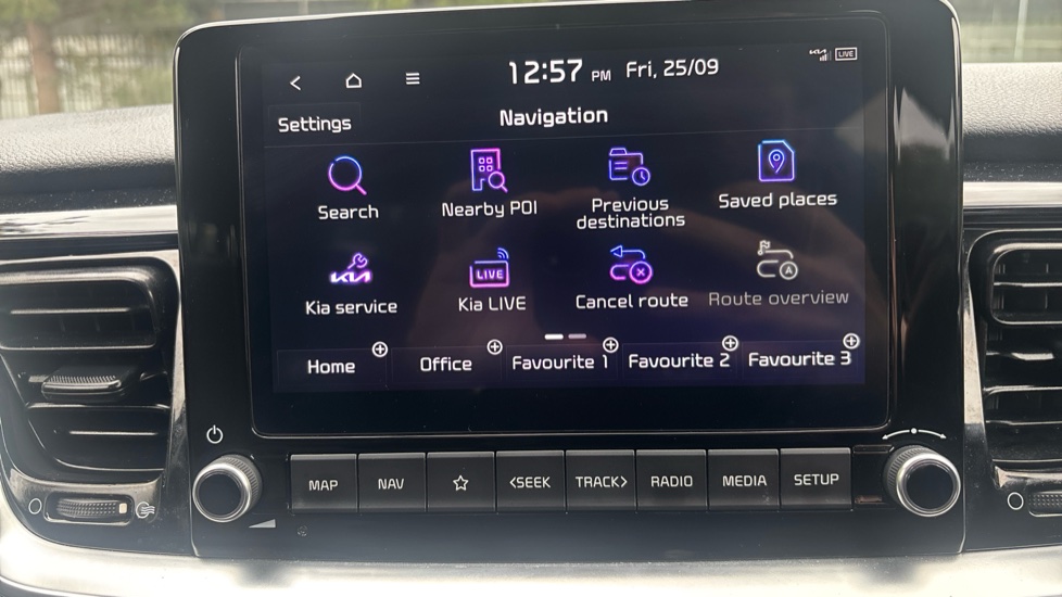 Kia Stonic 1.0T GDi 48V 3 5dr DCT Petrol Estate - Image 28