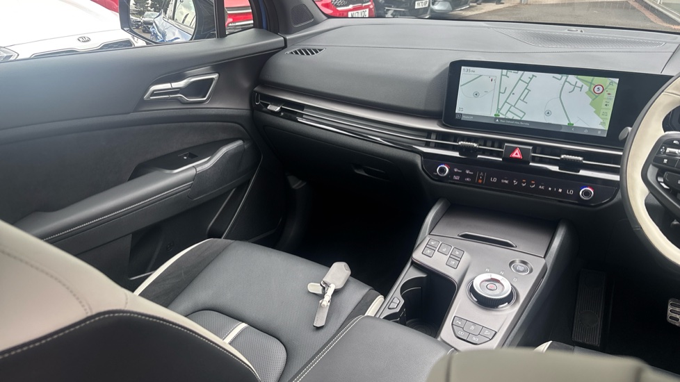 Kia Sportage 1.6T GDi GT-Line S 5dr DCT Petrol Estate - Image 14
