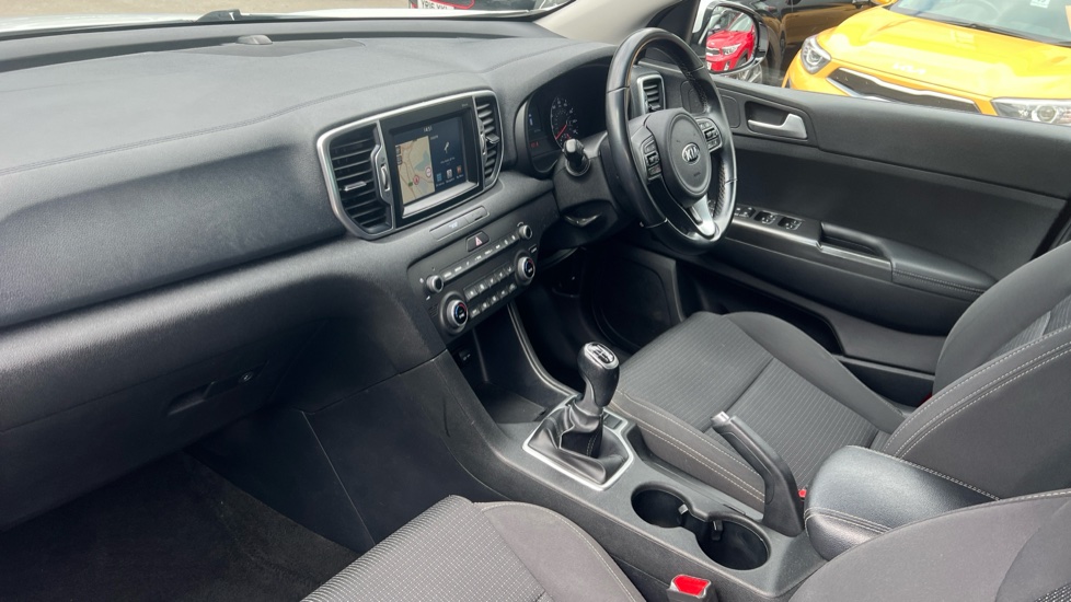 Kia Sportage 1.6 GDi ISG 2 5dr Petrol Estate - Image 9