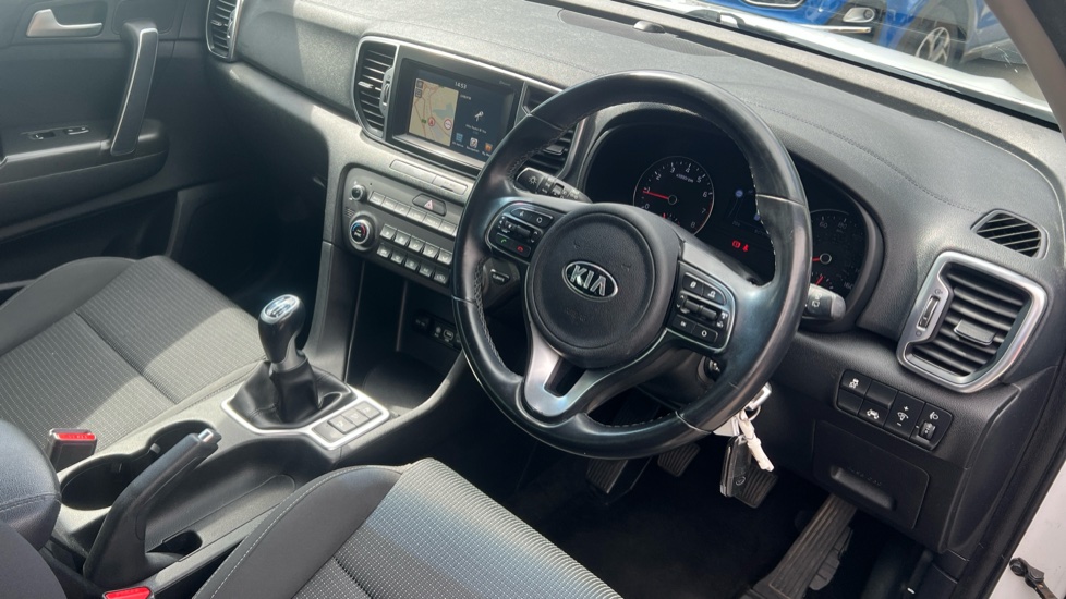 Kia Sportage 1.6 GDi ISG 2 5dr Petrol Estate - Image 11