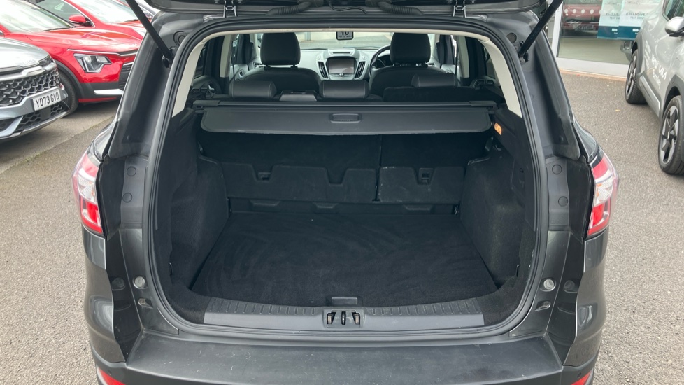 Ford Kuga 2.0 TDCi Titanium 5dr 2WD Diesel Estate - Image 4