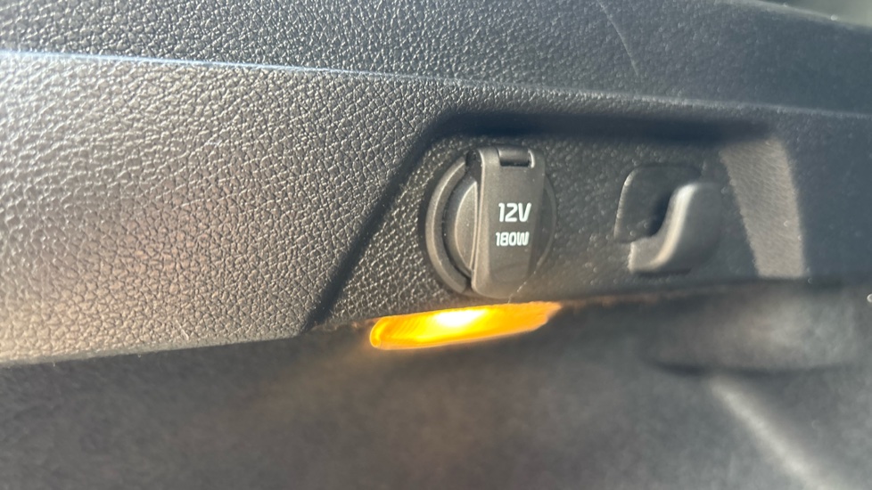 Kia Xceed 1.0T GDi ISG 3 5dr Petrol Hatchback - Image 40