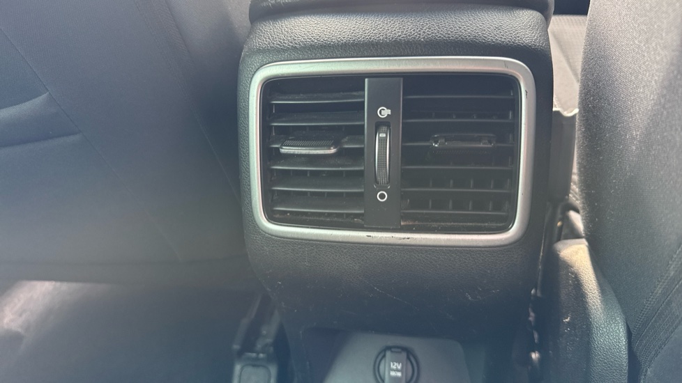 Kia Sportage 1.6 GDi ISG 2 5dr Petrol Estate - Image 38