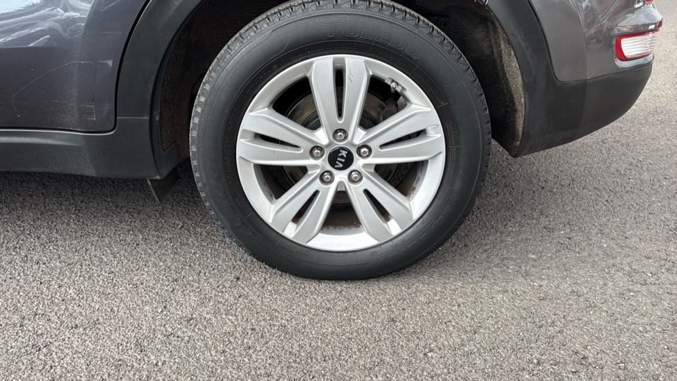 Kia Sportage 1.6 GDi ISG 2 5dr Petrol Estate - Image 41