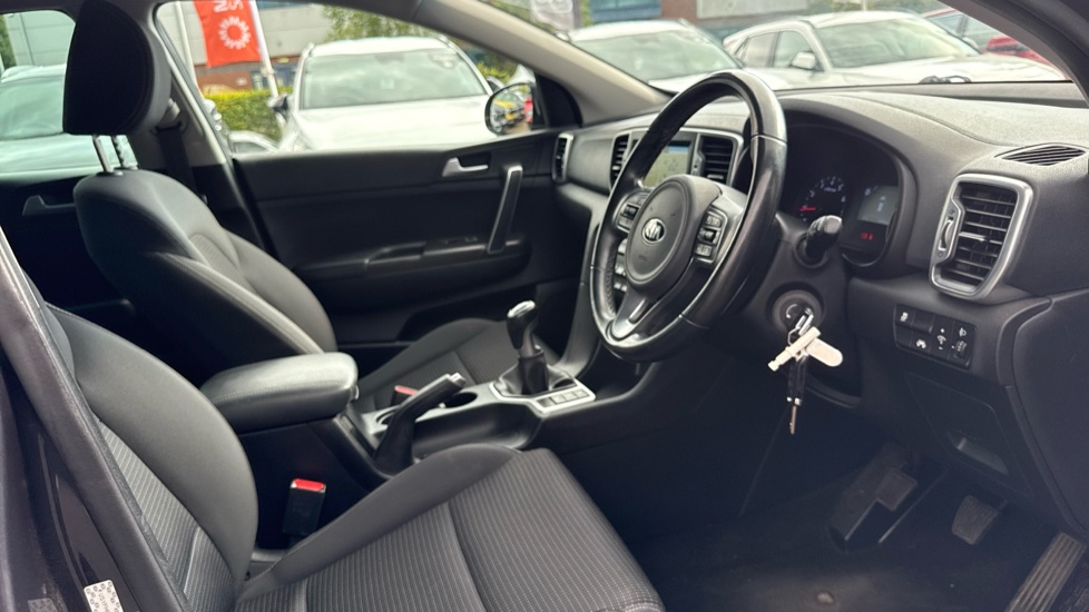 Kia Sportage 1.6 GDi ISG 2 5dr Petrol Estate - Image 49