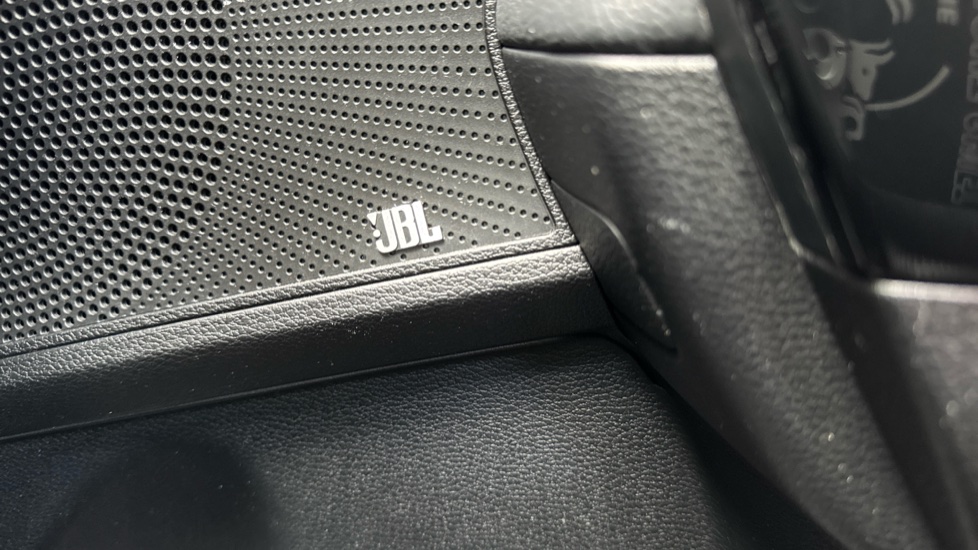 Kia Ceed 1.4T GDi ISG First Edition 5dr Petrol Hatchback - Image 34