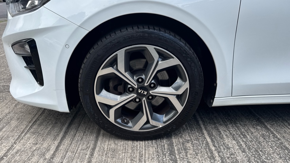 Kia Ceed 1.4T GDi ISG First Edition 5dr Petrol Hatchback - Image 43