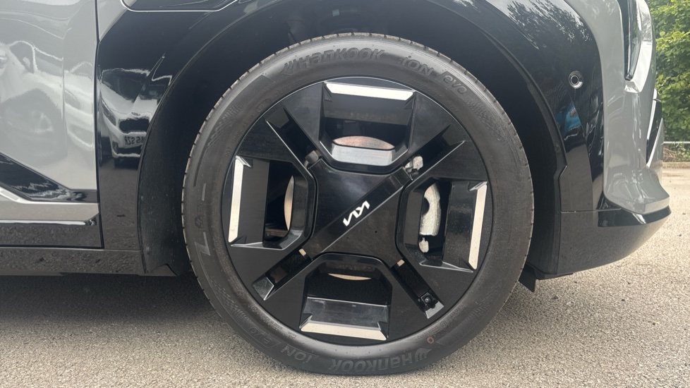 Kia EV3 150kW GT-Line S 81.4kWh 5dr Auto Electric Estate - Image 7