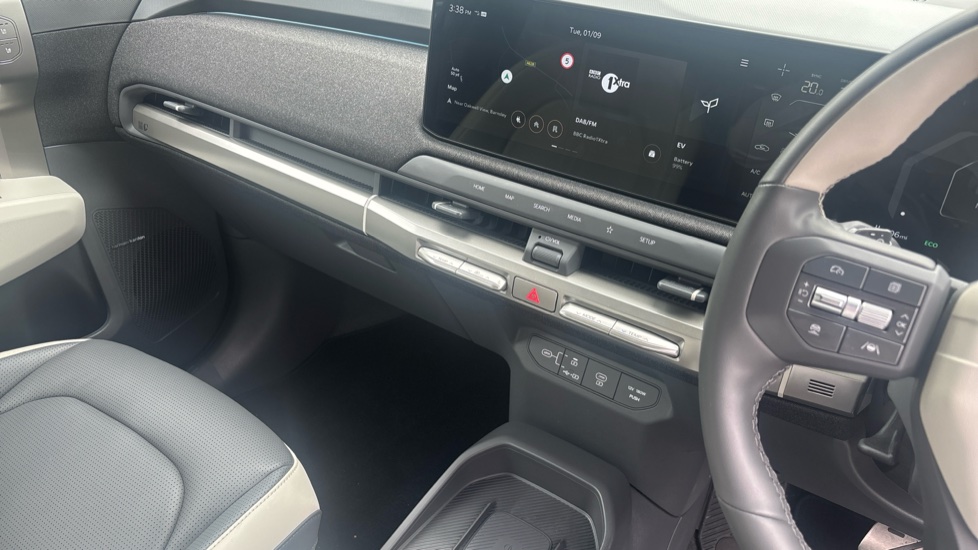 Kia EV3 150kW GT-Line S 81.4kWh 5dr Auto Electric Estate - Image 14