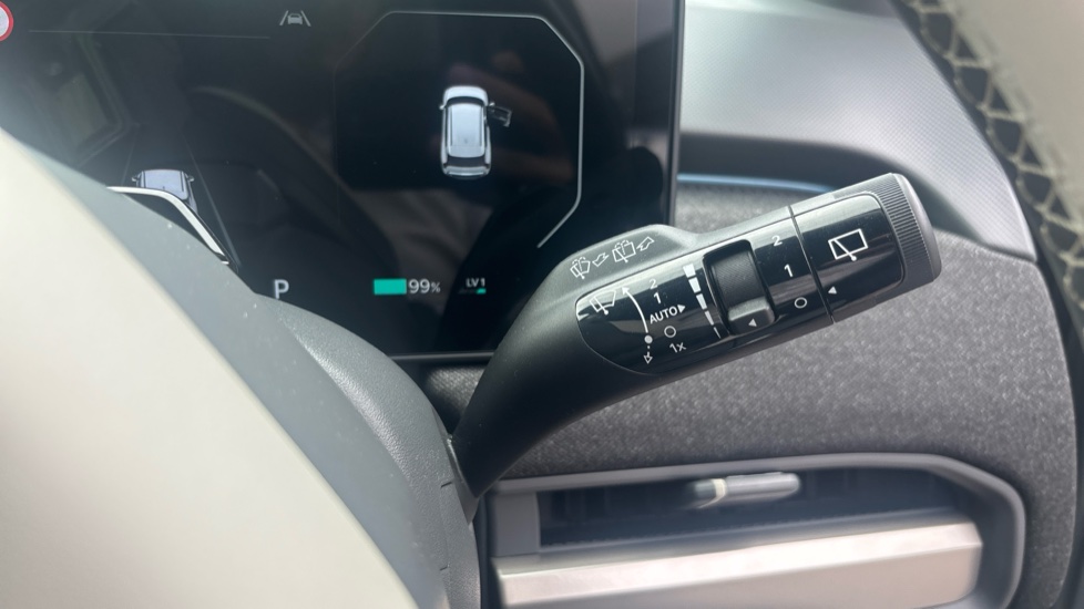 Kia EV3 150kW GT-Line S 81.4kWh 5dr Auto Electric Estate - Image 24