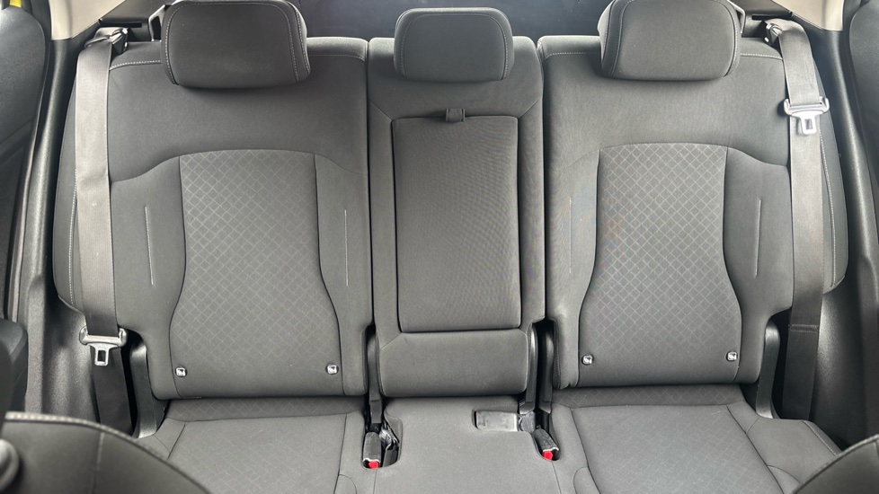 Kia Sportage 1.6T GDi ISG 2 5dr Petrol Estate - Image 15