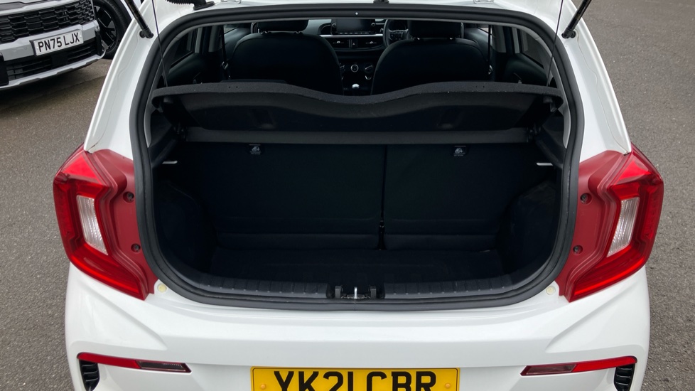 Kia Picanto 1.0 GT-line 5dr [4 seats] Petrol Hatchback - Image 4