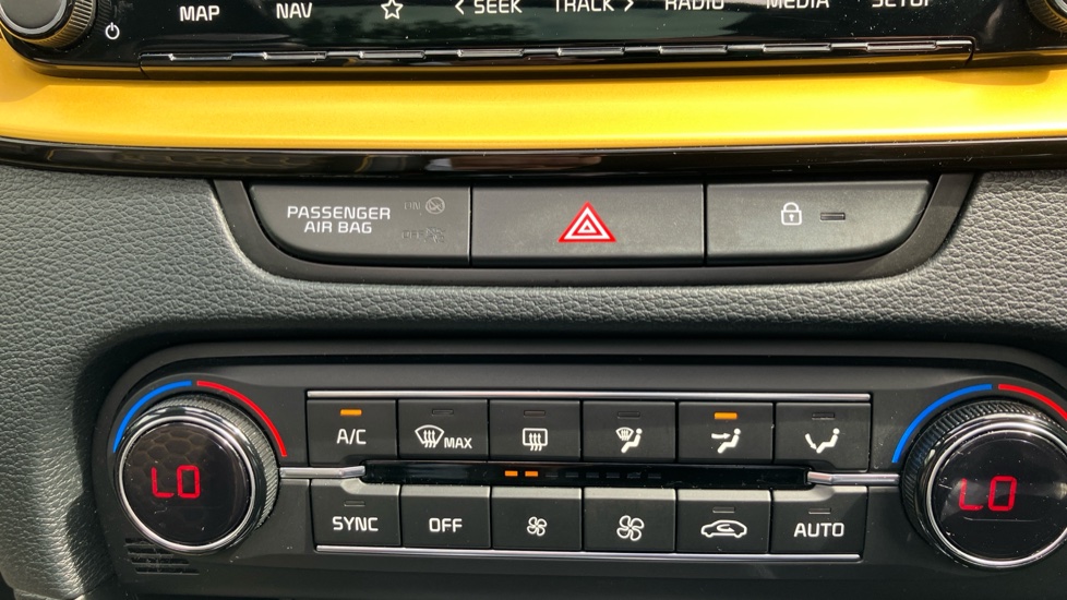 Kia Xceed 1.4T GDi ISG First Edition 5dr DCT Petrol Hatchback - Image 31