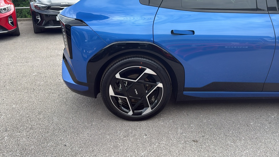 Kia EV4 150kW GT-Line S 81kWh 5dr Auto Electric Hatchback - Image 2
