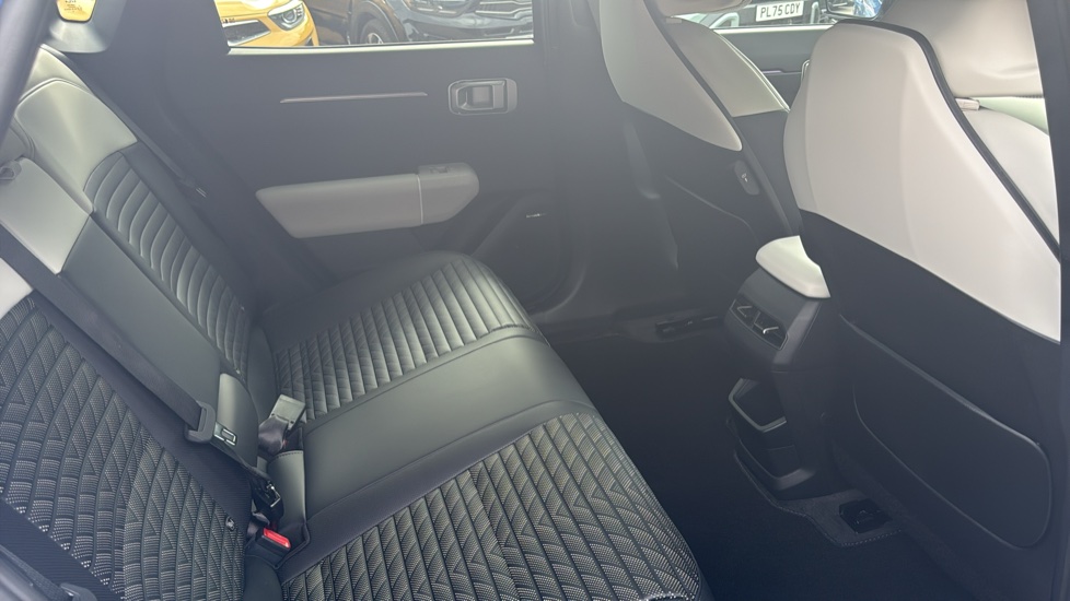 Kia EV4 150kW GT-Line S 81kWh 5dr Auto Electric Hatchback - Image 4