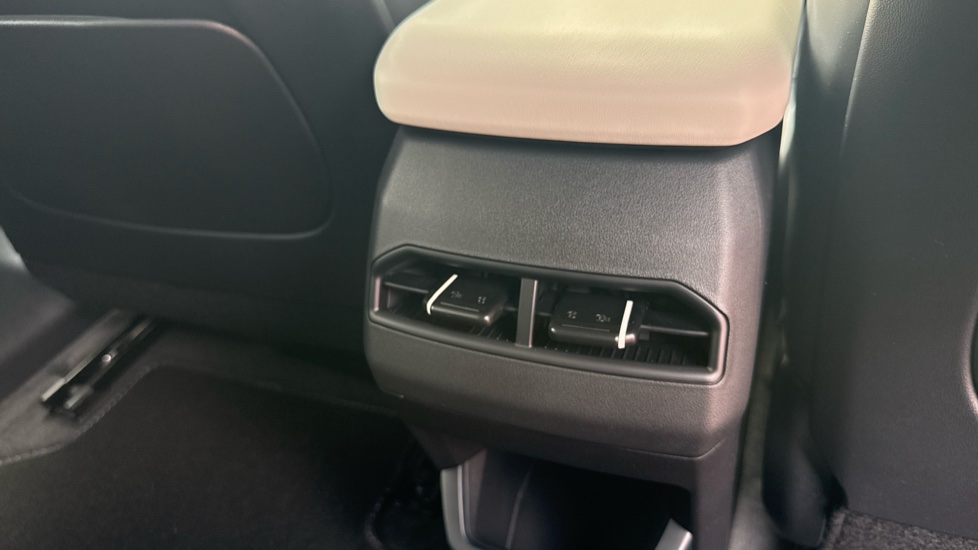 Kia EV4 150kW GT-Line S 81kWh 5dr Auto Electric Hatchback - Image 28