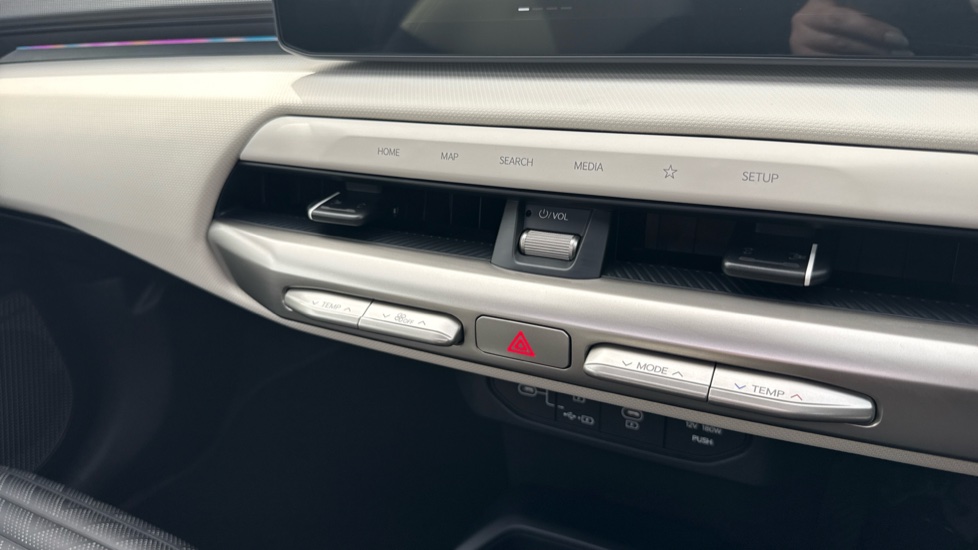Kia EV4 150kW GT-Line S 81kWh 5dr Auto Electric Hatchback - Image 40
