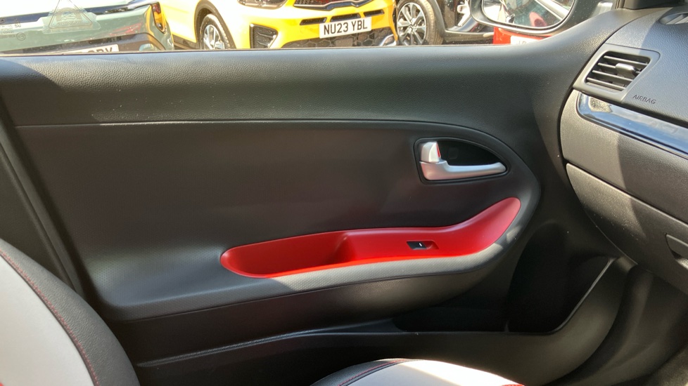 Kia Picanto 1.25 Sport 5dr Auto Petrol Hatchback - Image 21