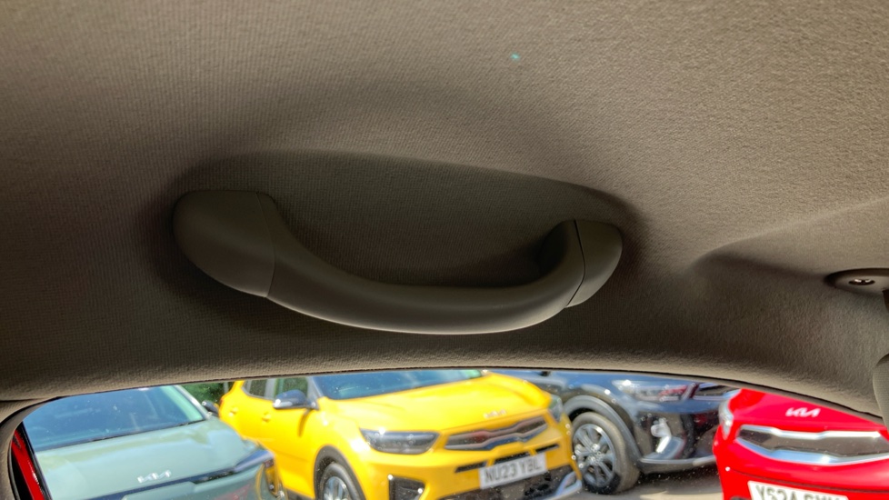 Kia Picanto 1.25 Sport 5dr Auto Petrol Hatchback - Image 22