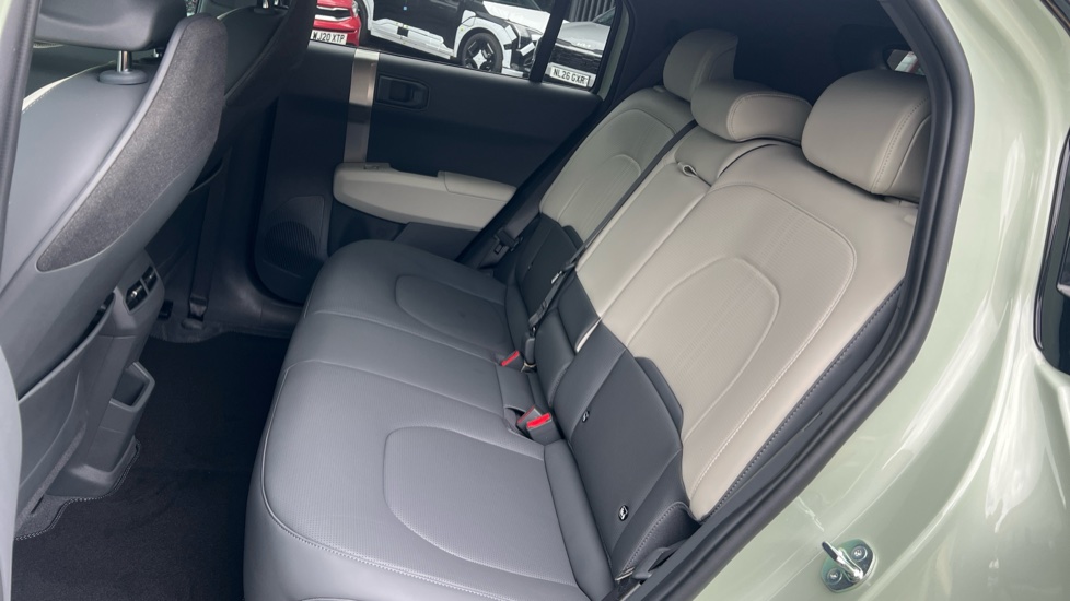 Kia EV3 150kW GT-Line 81.4kWh 5dr Auto Electric Estate - Image 23