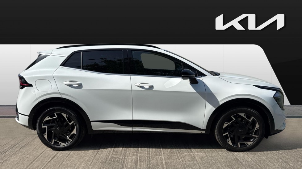Kia Sportage 1.6T GDi PHEV GT-Line 5dr Auto AWD Estate - Image 5