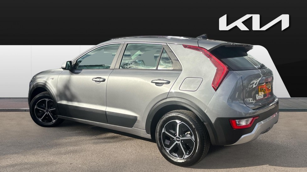 Kia Niro 1.6 GDi Hybrid 2 5dr DCT Hybrid Estate - Image 2
