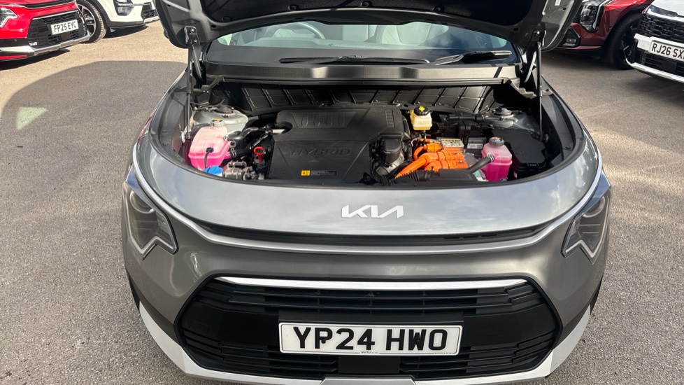 Kia Niro 1.6 GDi Hybrid 2 5dr DCT Hybrid Estate - Image 8