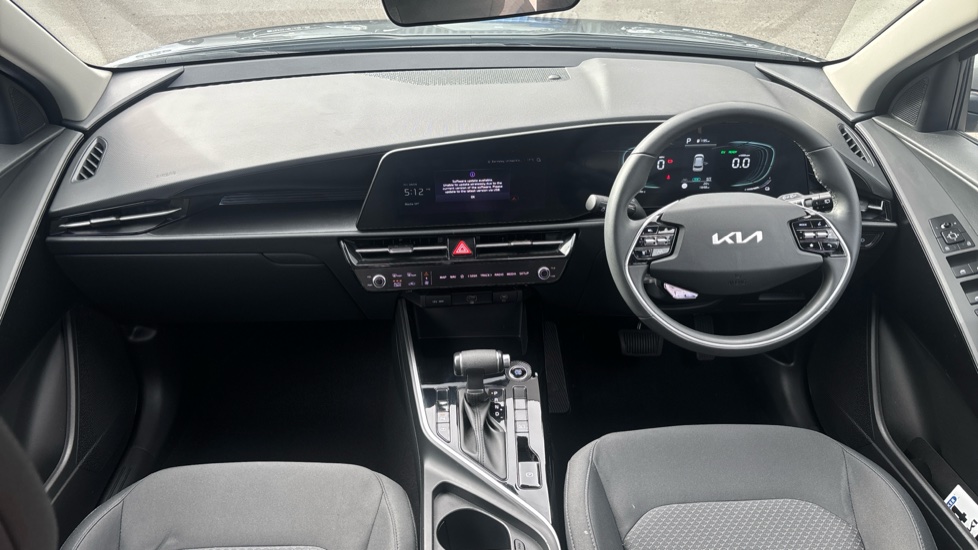 Kia Niro 1.6 GDi Hybrid 2 5dr DCT Hybrid Estate - Image 10