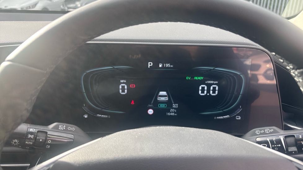 Kia Niro 1.6 GDi Hybrid 2 5dr DCT Hybrid Estate - Image 18