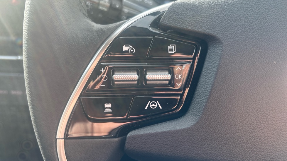 Kia Niro 1.6 GDi Hybrid 2 5dr DCT Hybrid Estate - Image 26