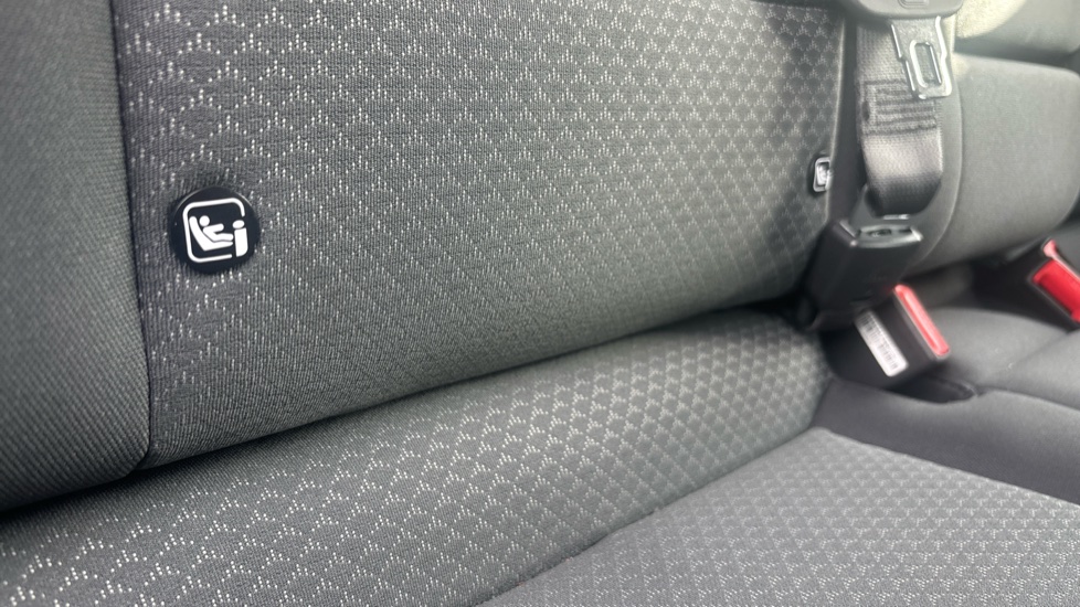 Kia Niro 1.6 GDi Hybrid 2 5dr DCT Hybrid Estate - Image 34