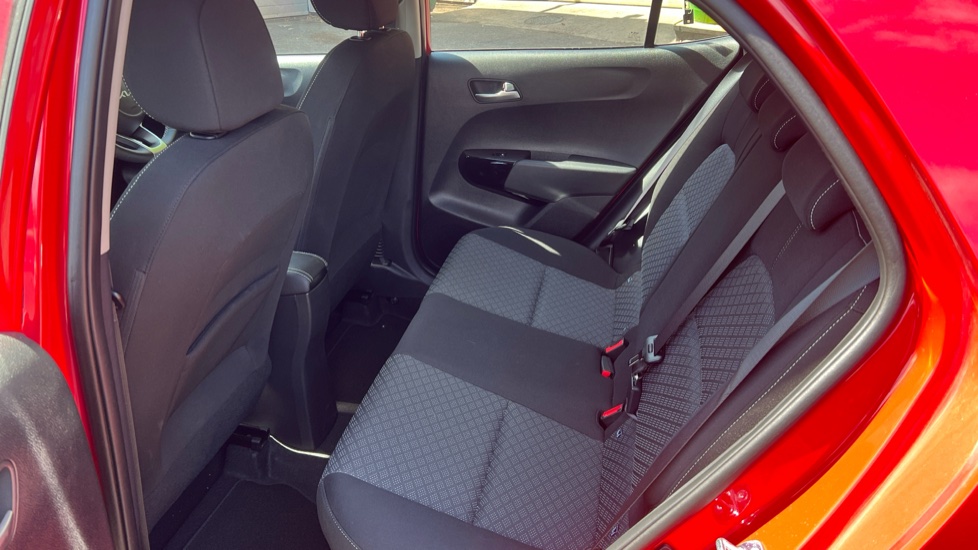Kia Picanto 1.0 Pure 5dr Auto Petrol Hatchback - Image 16